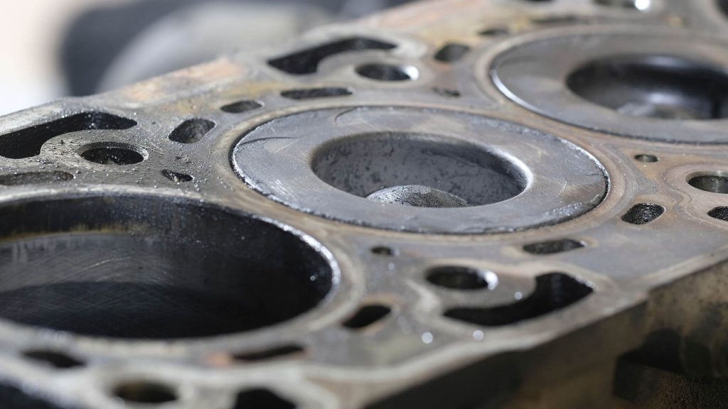 Cylinder head gasket can be a Reason Why Your Car is Leaking Oil