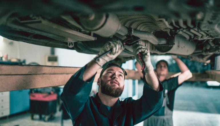 exhaust leak signs
